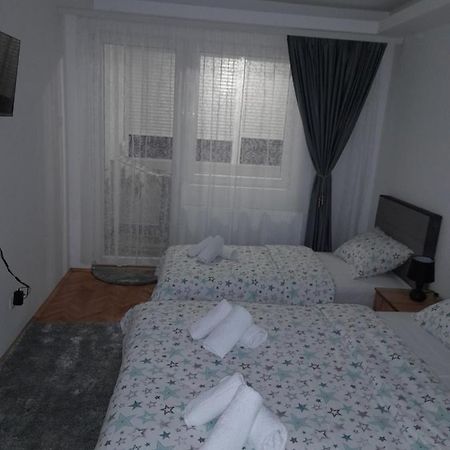 Holiday Apartaments 2 Ниш Экстерьер фото