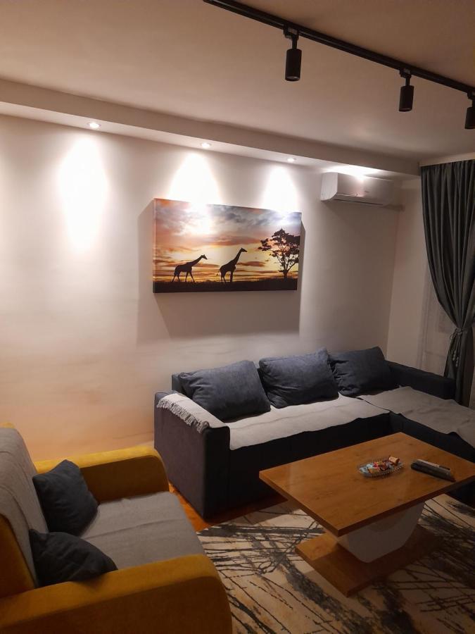 Holiday Apartaments 2 Ниш Экстерьер фото