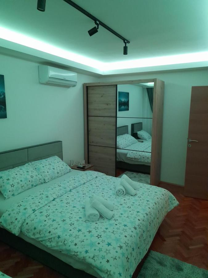 Holiday Apartaments 2 Ниш Экстерьер фото