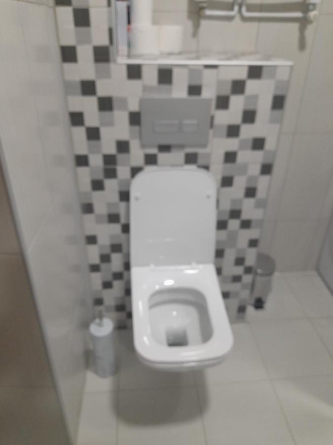 Holiday Apartaments 2 Ниш Экстерьер фото
